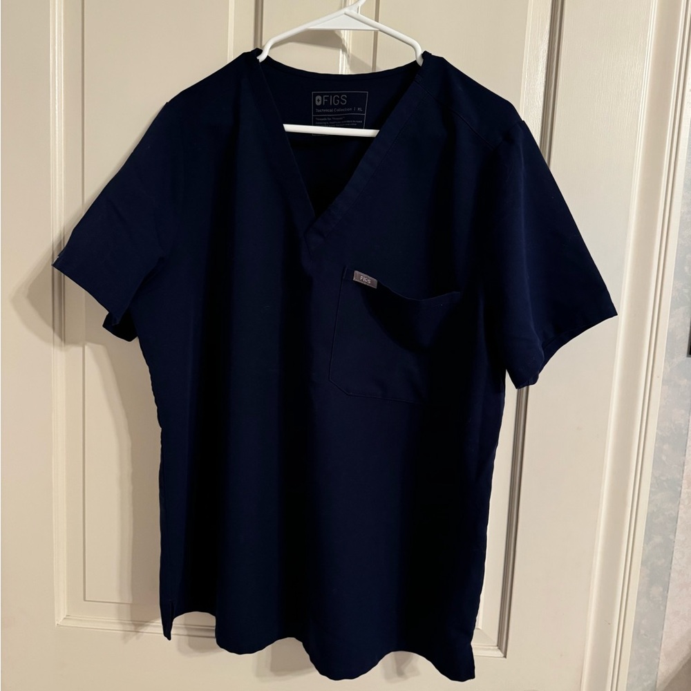 Figs Women's Navy Catrina xl scrub top